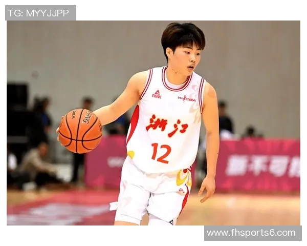 中国女篮26岁王牌张子宇崛起助攻王女隆多为她送上精彩传球 中国女篮26岁王牌张子宇崛起助攻王女隆多为她送上精彩传球